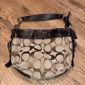 Beautiful brown Coach shoulder bag